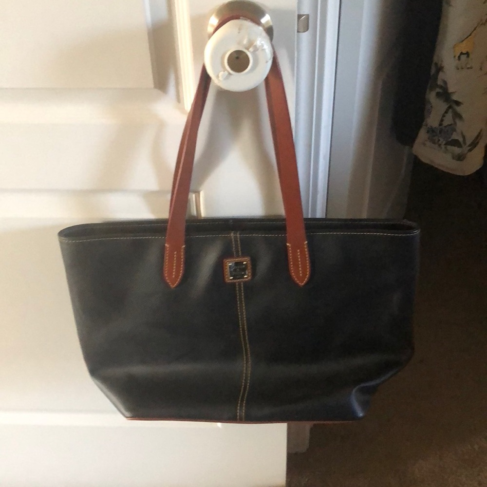 Dooney and Bourke Black Leather Purse